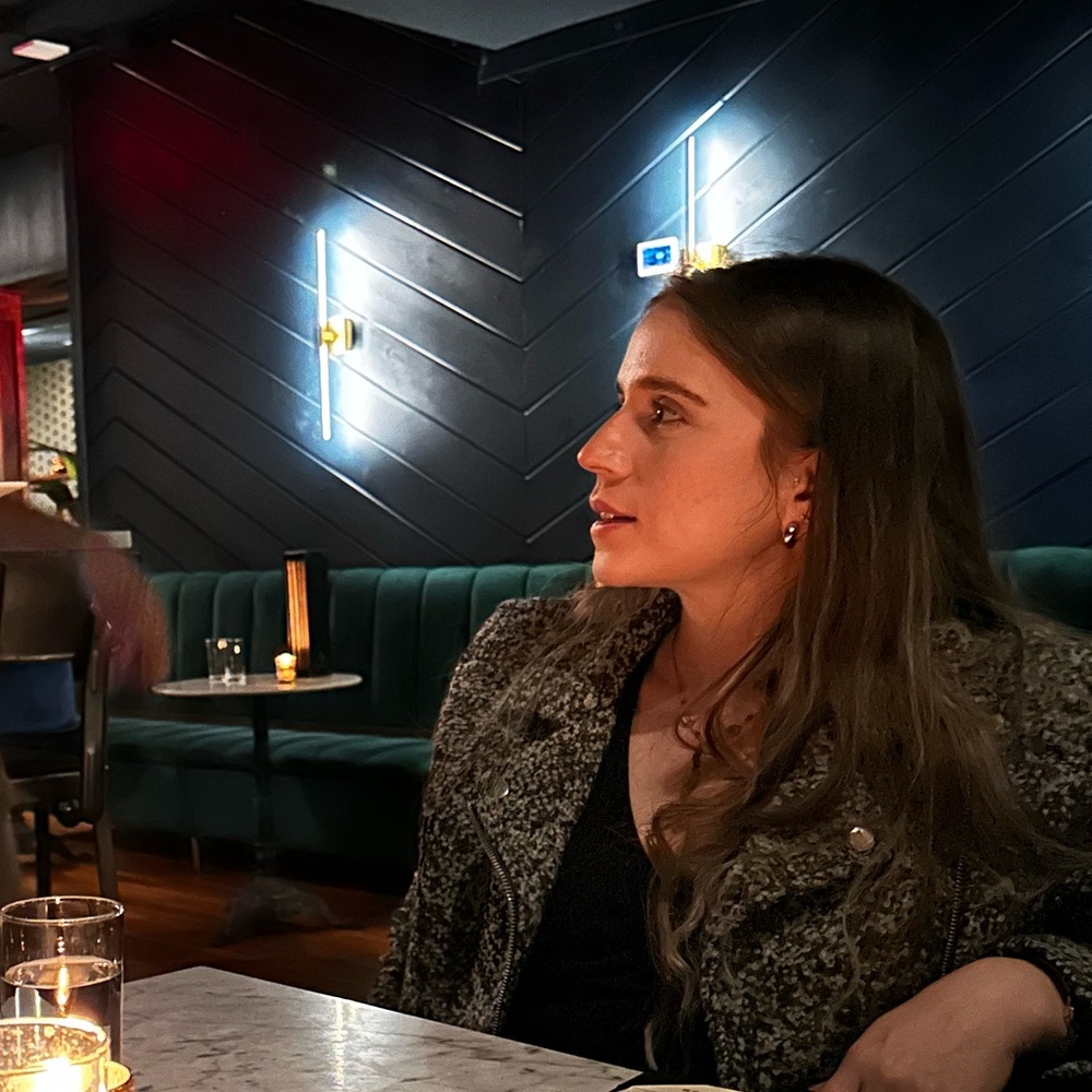 Meet your Posher, Nicole